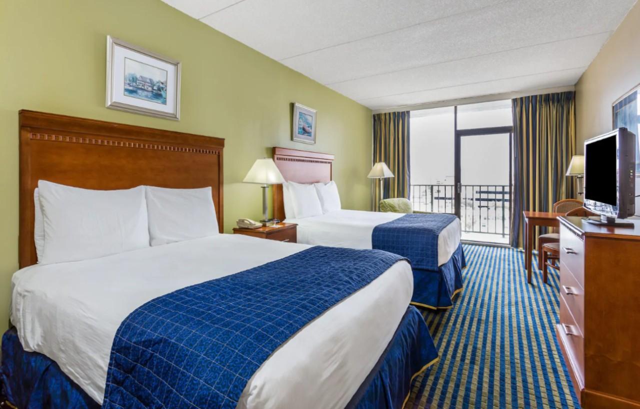 Days Inn By Wyndham Virginia Beach At The Beach Екстер'єр фото